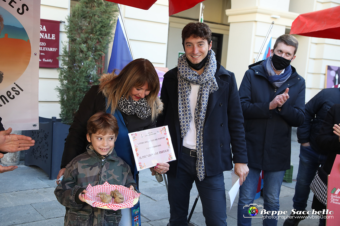 VBS_6039 - 10.ma Fiera Nazionale del Tartufo e Fiera dei Santi.jpg